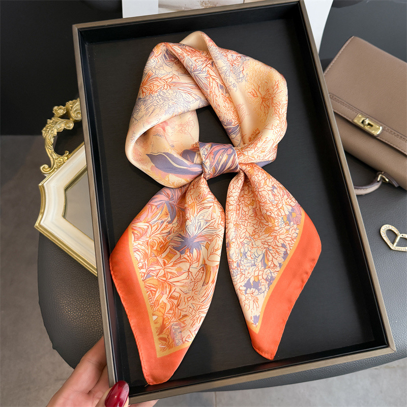 Элегантный дизайнерский шарф с – обзор и цена Luxury Bags Brand