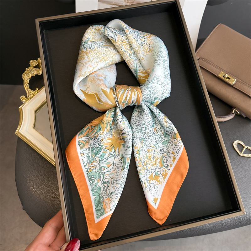 Элегантный дизайнерский шарф с – обзор и цена Luxury Bags Brand