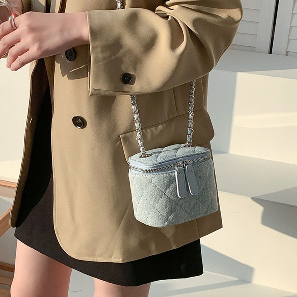 Маленькая стеганая коробка чер – обзор и цена Chain Crossbody Quilted