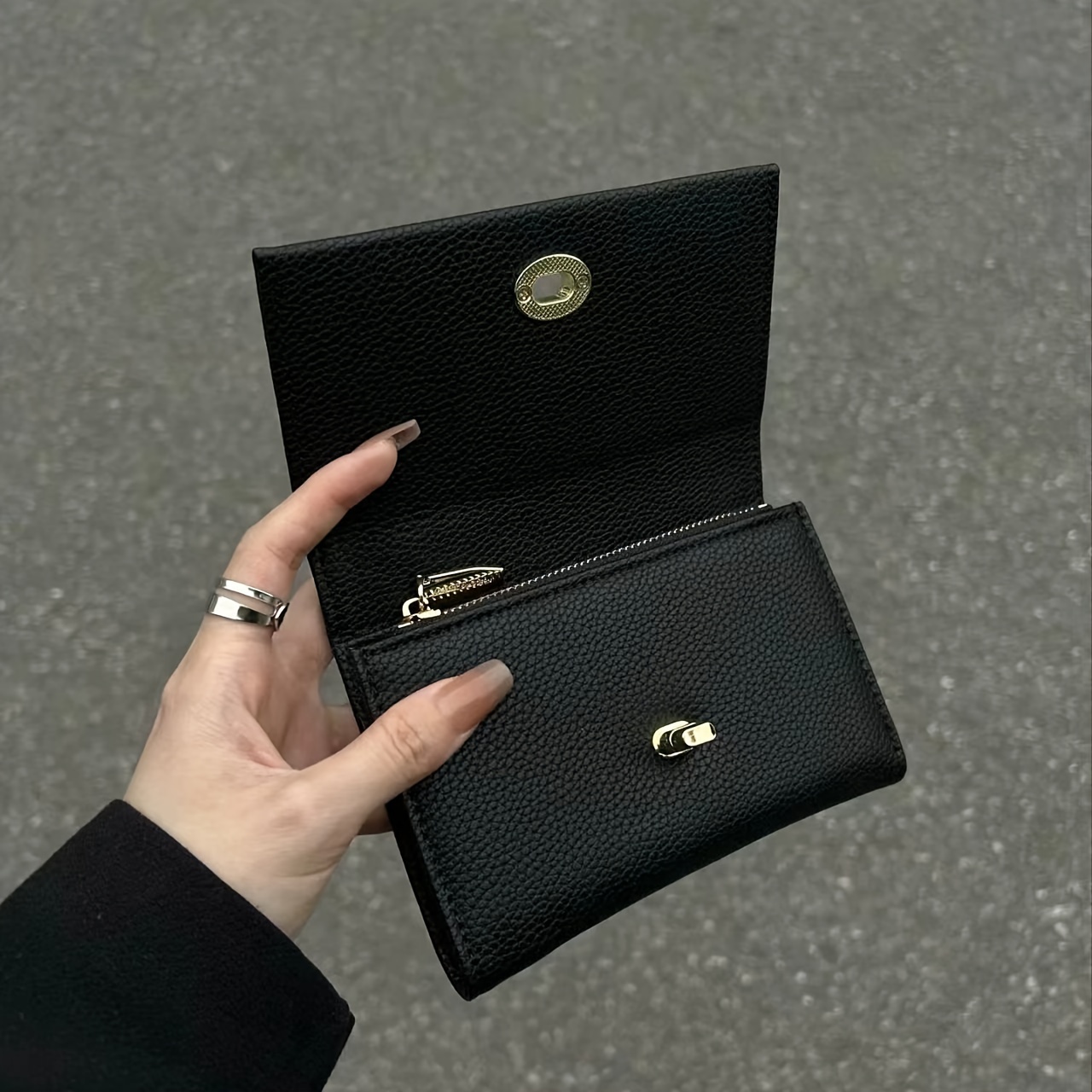Изысканный черный женский коше – обзор и цена Luxury Bags Goyard